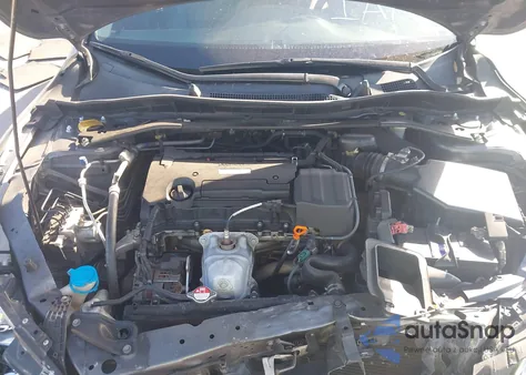 2017 Honda Accord Sport z USA, uszkodzony, nr VIN 1HGCR2F57HA287409